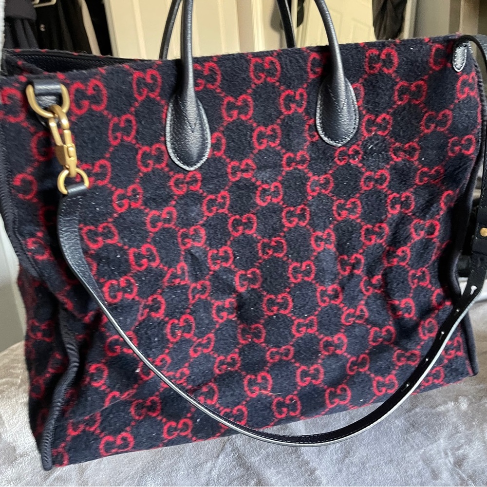 Gucci tote bag